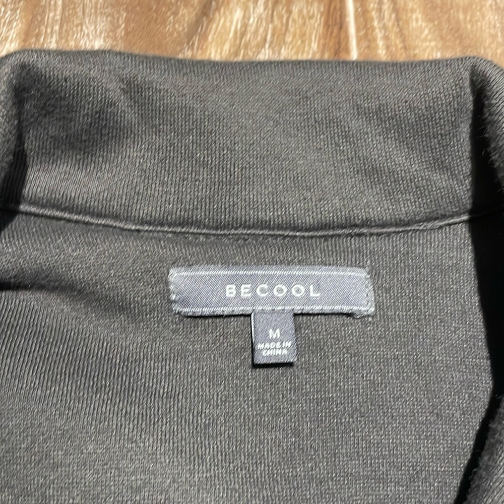 BE COOL Moto Jacket - Picture 2 of 5